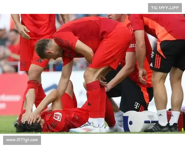 拜仁后防五主力仅莱默尔健康 两伤两疑能否抵挡国米攻势 拜仁后防五主力仅莱默尔健康 两伤两疑能否抵挡国米攻势